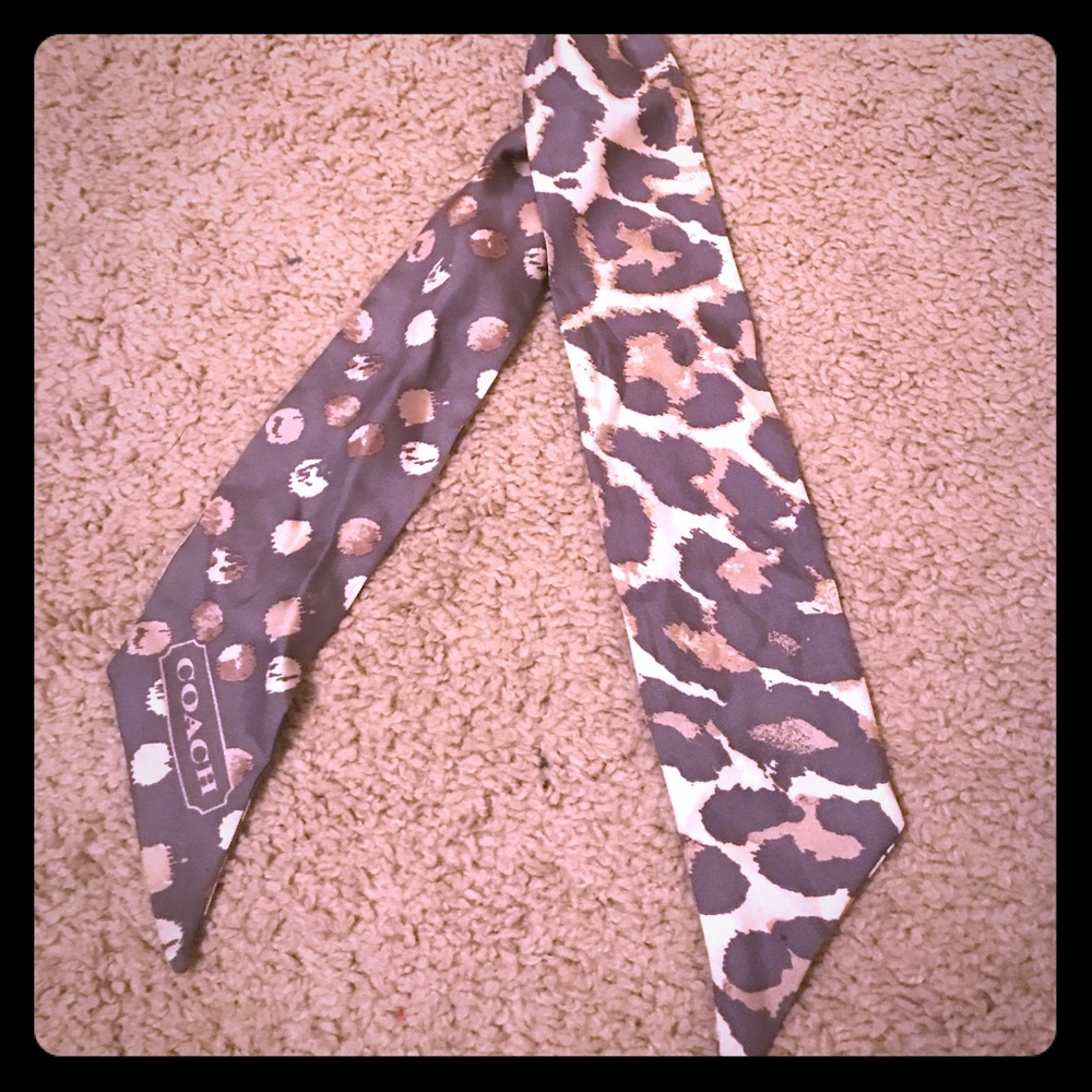 Coach scarf